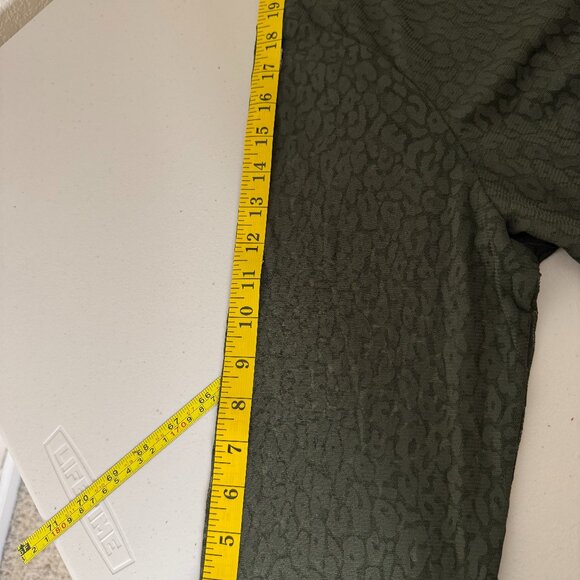 NWOT Jones NY Signature Woman Blouse sz XL Dressy Olive Green Lacey 3/4 Sleeves - Picture 11 of 12